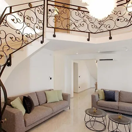 Beachfront Villa Senses With Pool In Milna *