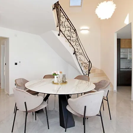 Villa Beachfront Villa Senses With Pool In Milna